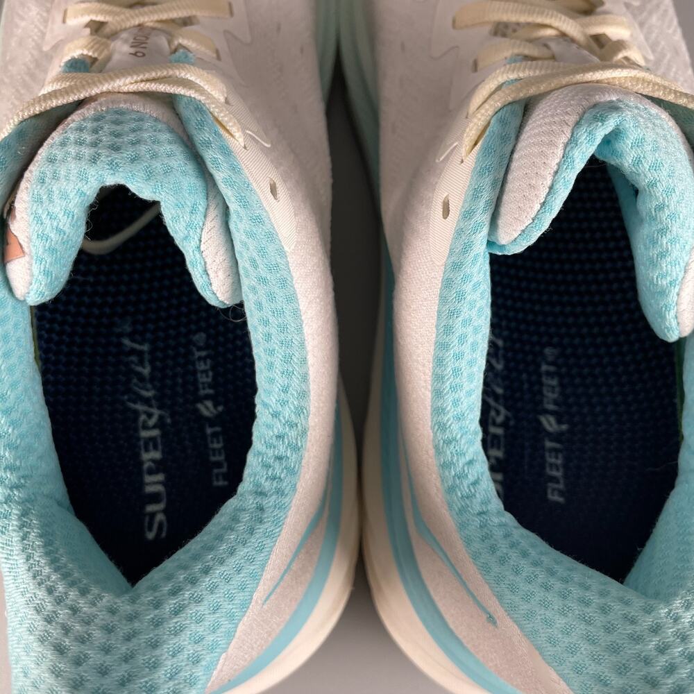 Hoka One One Clifton 9 Women's Size 9.5 B Frost Rose Gold Running Sneakers Shoes - Picture 9 of 10